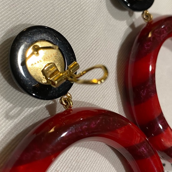 RARE NWOT Marc Jacobs acrylic hoop statement earrings. Red and black! - Picture 3 of 3